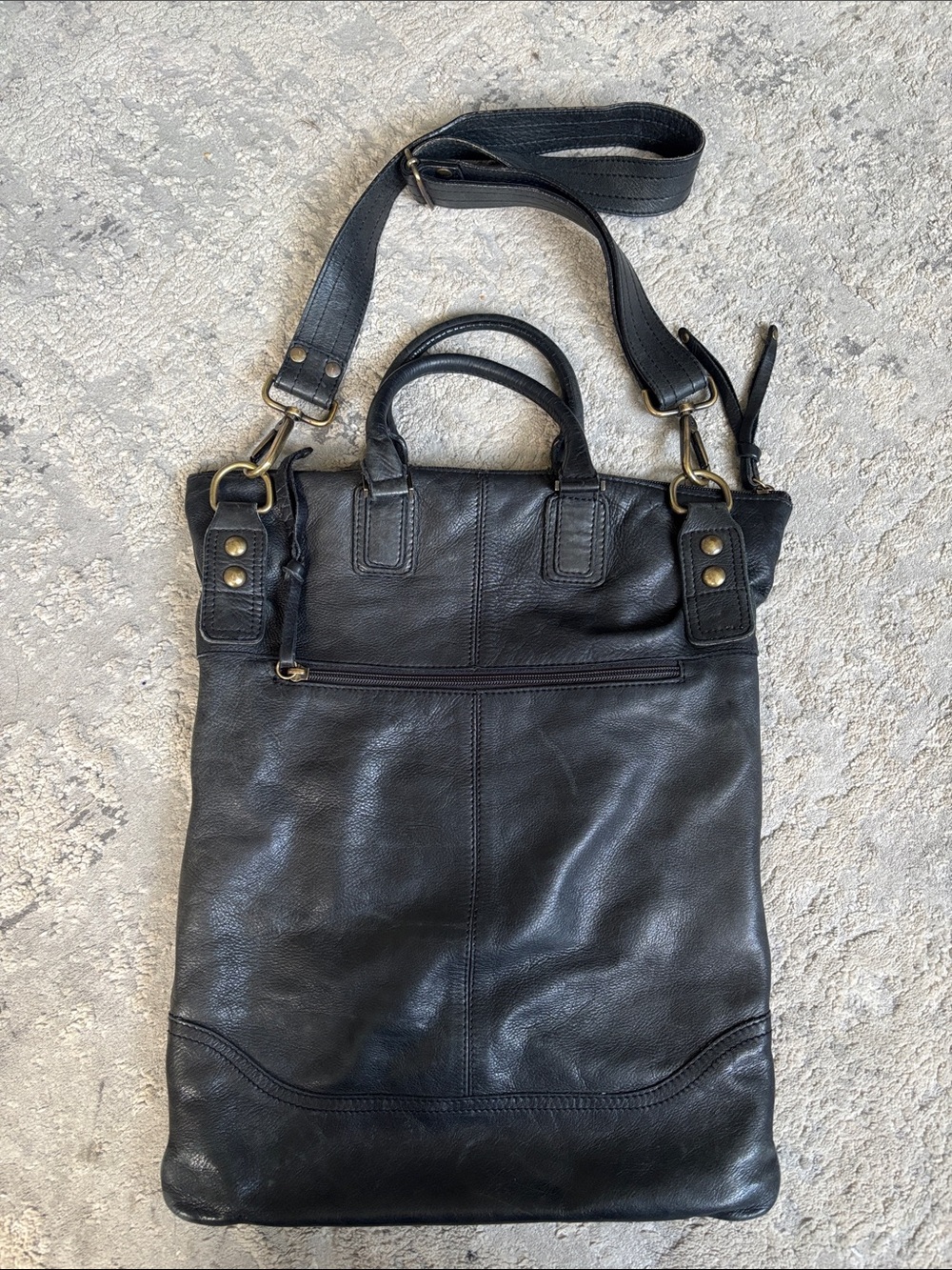 Maurizio Taiuti Black Leather Messenger Bag with Brass Hardware